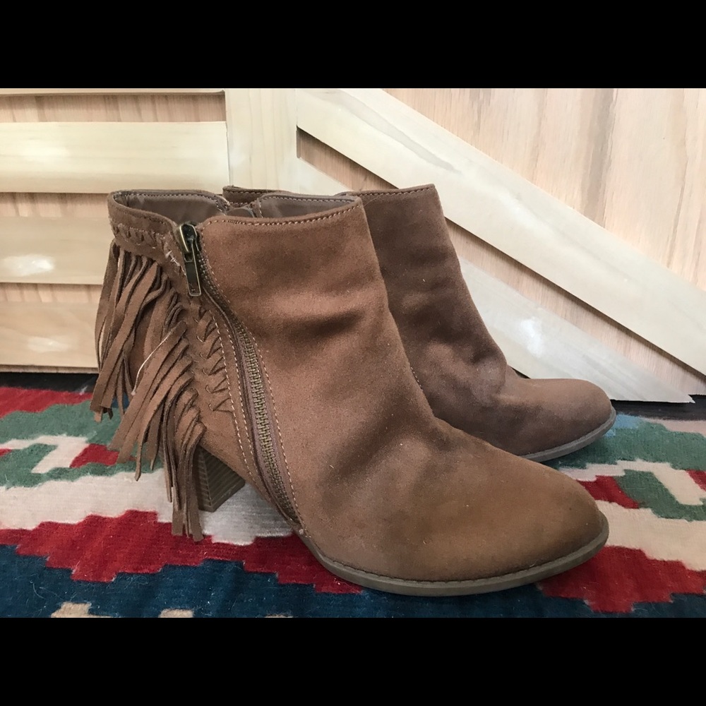 Indigo Rd. Fringe Booties - Picture 2 of 3